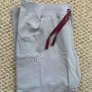 Figs scrubs